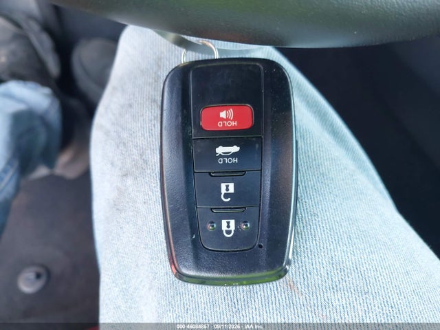 2018 TOYOTA CAMRY XSE 11