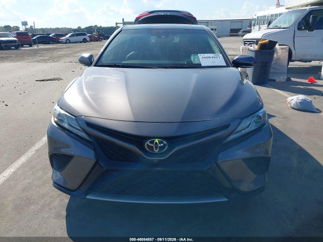 2018 TOYOTA CAMRY XSE 12