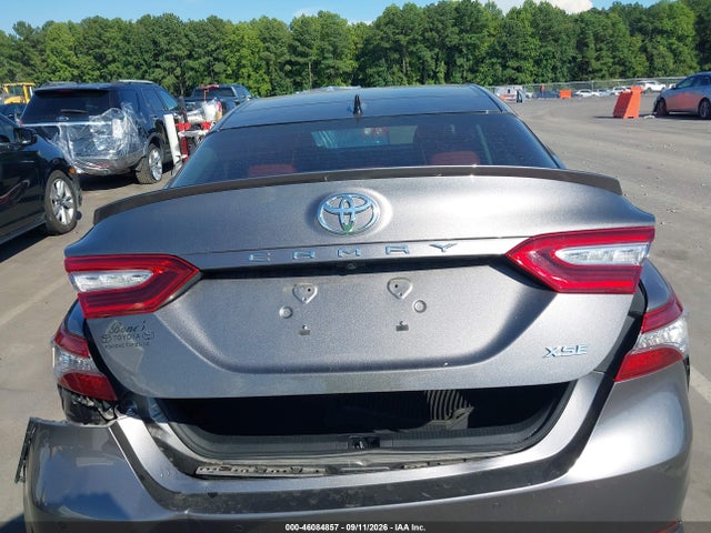 2018 TOYOTA CAMRY XSE 16