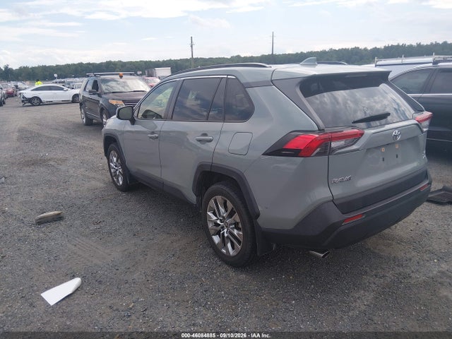 2021 TOYOTA RAV4 XLE PREMIUM 3