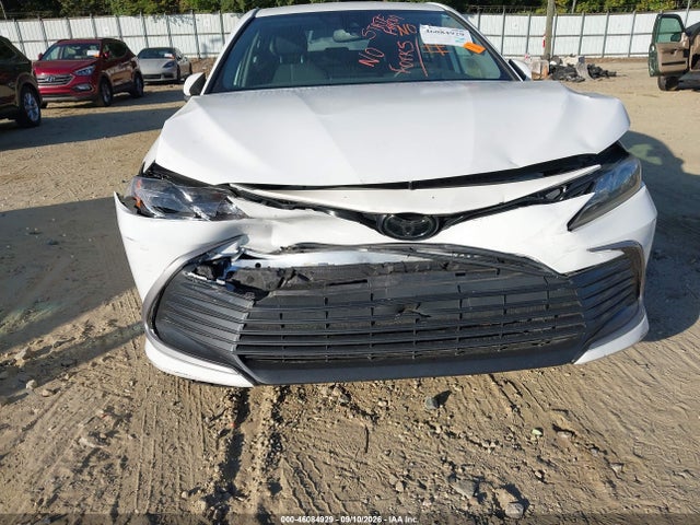 2022 TOYOTA CAMRY LE 6