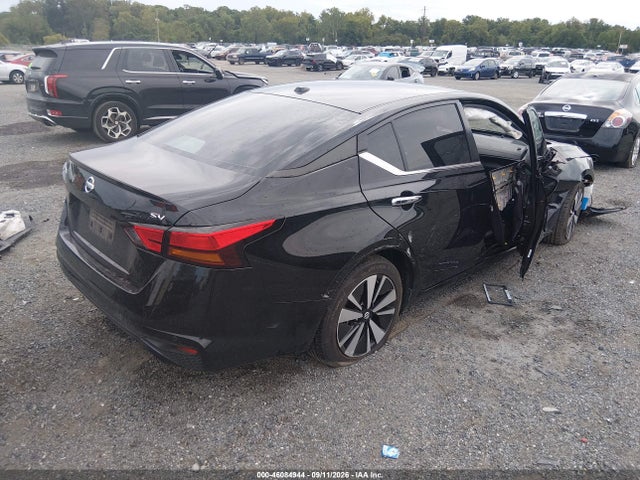 2022 NISSAN ALTIMA SV FWD 4
