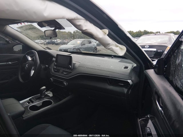 2022 NISSAN ALTIMA SV FWD 5
