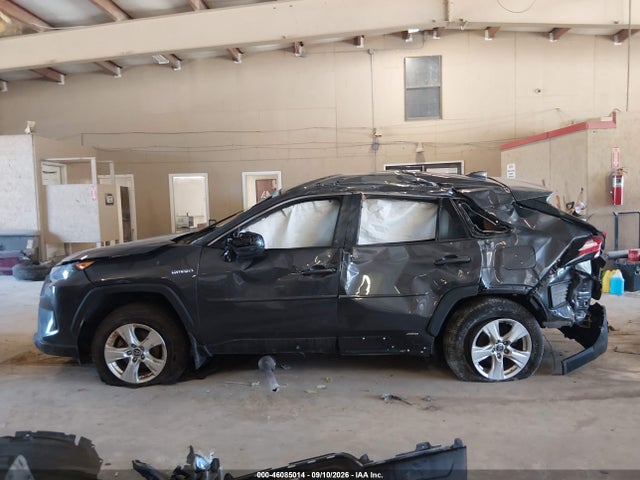 2019 TOYOTA RAV4 HYBRID LE 14