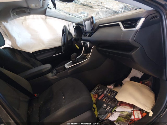 2019 TOYOTA RAV4 HYBRID LE 5