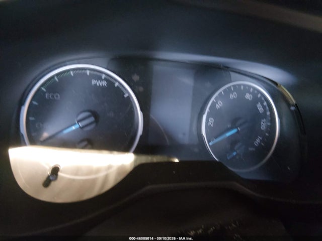 2019 TOYOTA RAV4 HYBRID LE 7