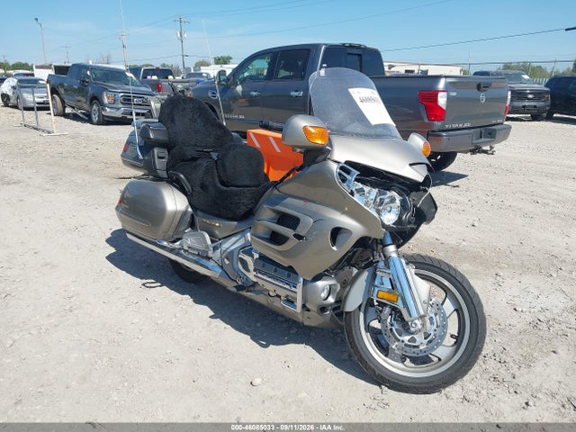 2002 HONDA GL1800 A