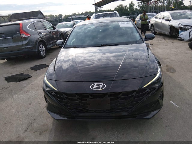 2022 HYUNDAI ELANTRA SE 12
