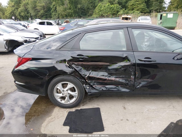 2022 HYUNDAI ELANTRA SE 6