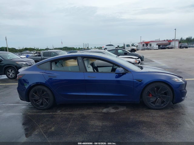 2026 TESLA MODEL 3 PERFORMANCE ALL-WHEEL DRIVE 12