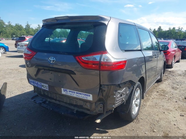 2018 TOYOTA SIENNA L 7 PASSENGER 6