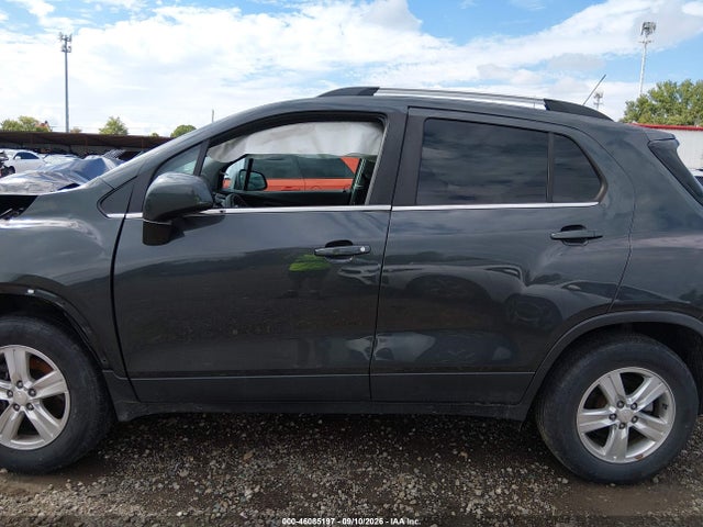 2018 CHEVROLET TRAX LT 14