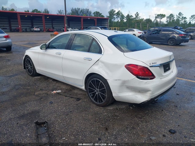 2021 MERCEDES-BENZ C 300 SEDAN 3