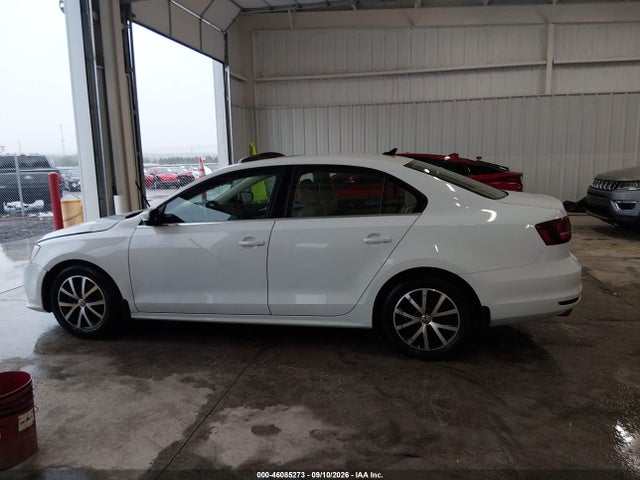 2017 VOLKSWAGEN JETTA 1.4T SE 14