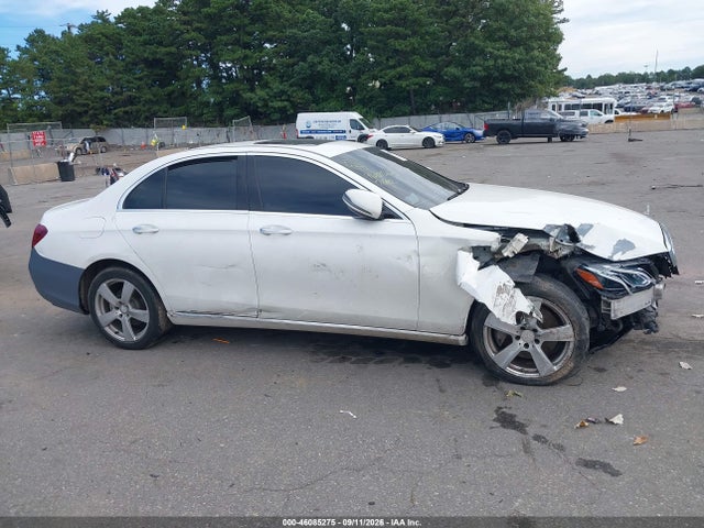 2017 MERCEDES-BENZ E 300 4MATIC 13