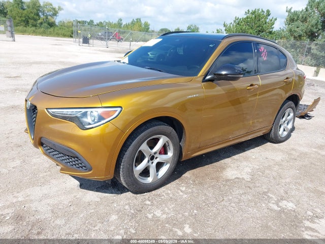 2022 ALFA ROMEO STELVIO VELOCE TI AWD 2