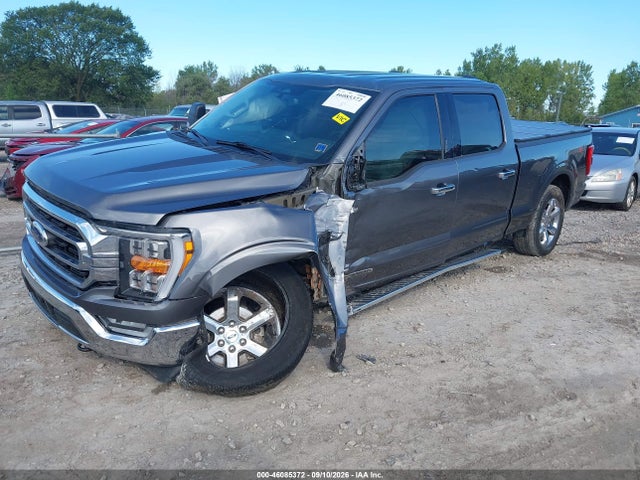 2022 FORD F-150 XLT 2