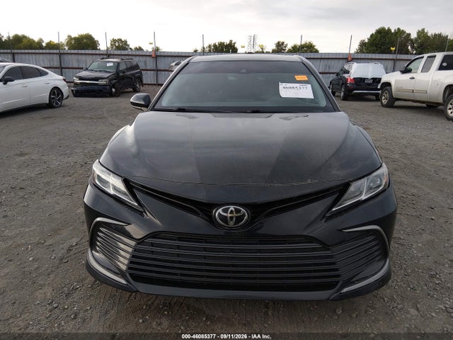 2022 TOYOTA CAMRY LE 12