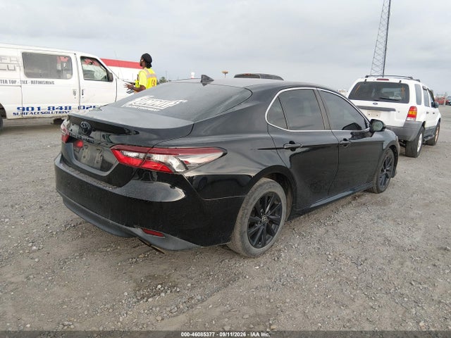 2022 TOYOTA CAMRY LE 4