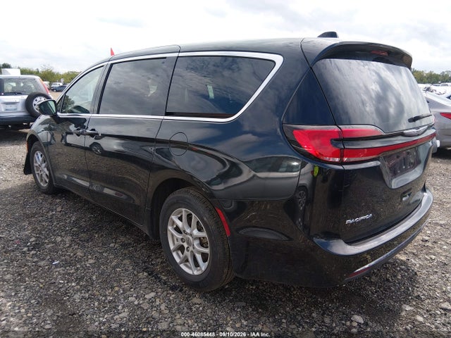 2023 CHRYSLER PACIFICA TOURING L 3