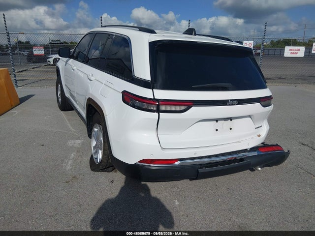 2023 JEEP GRAND CHEROKEE LAREDO 4X2 3