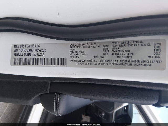 2023 JEEP GRAND CHEROKEE LAREDO 4X2 9