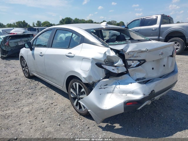 2022 NISSAN VERSA 1.6 SR XTRONIC CVT 3