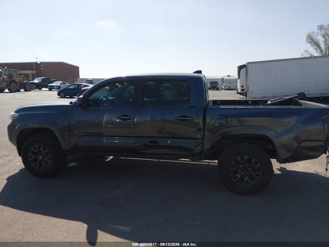 2022 TOYOTA TACOMA SR5 V6 6