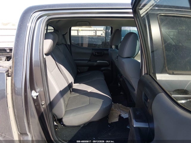 2022 TOYOTA TACOMA SR5 V6 8