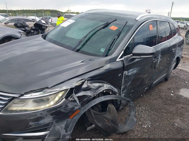 2017 LINCOLN MKC PREMIERE 6