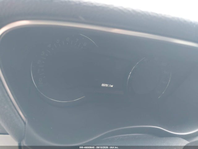 2017 LINCOLN MKC PREMIERE 7