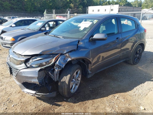 2022 HONDA HR-V AWD LX 2
