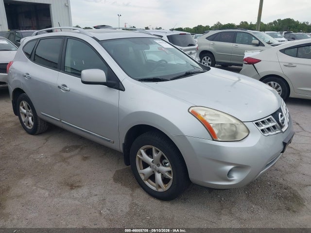2011 NISSAN ROGUE SV
