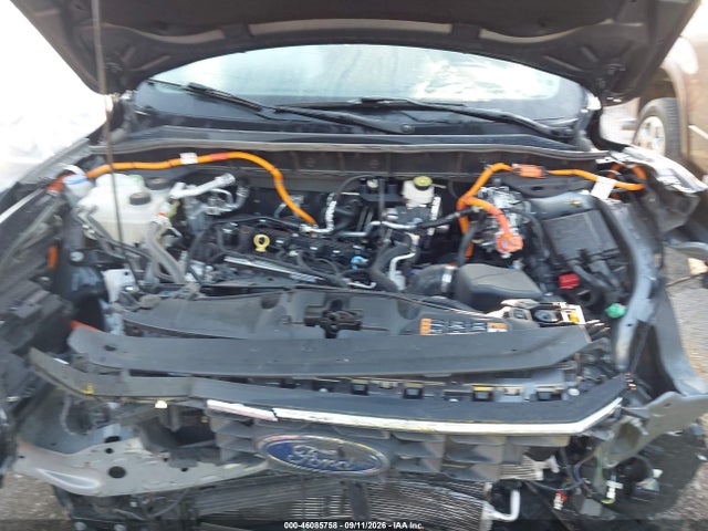 2025 FORD ESCAPE PHEV 10