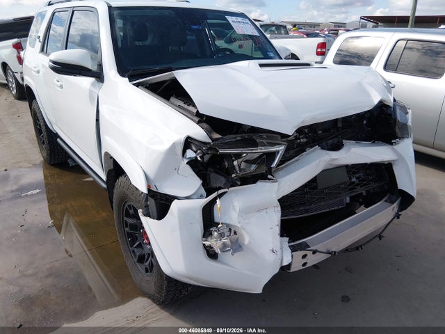 2024 TOYOTA 4RUNNER TRD OFF ROAD PREMIUM