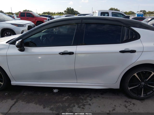 2019 TOYOTA CAMRY XSE 14