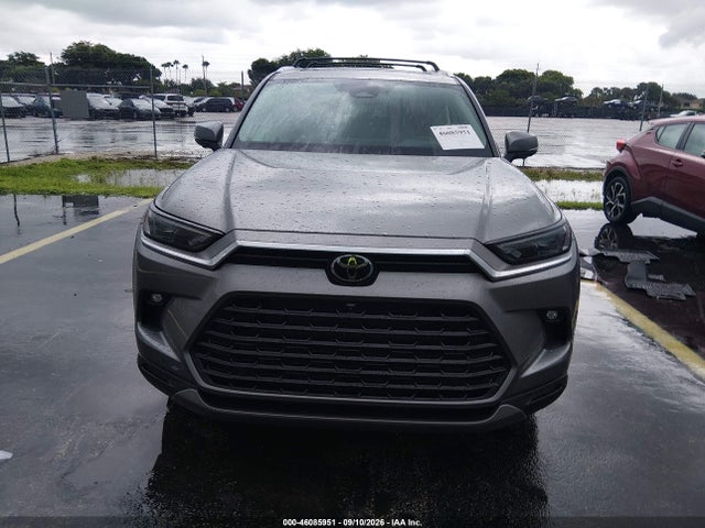 2026 TOYOTA GRAND HIGHLANDER PLATINUM 12