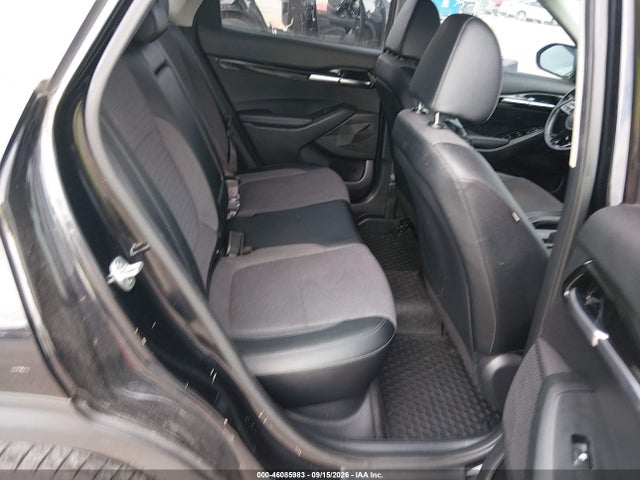 2021 KIA SELTOS S 8
