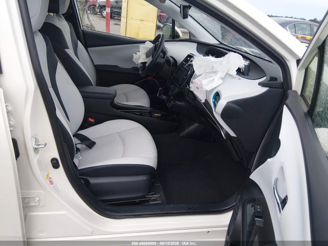 2019 TOYOTA PRIUS XLE 5