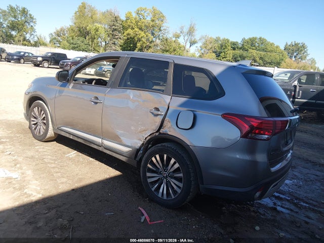 2019 MITSUBISHI OUTLANDER ES 3