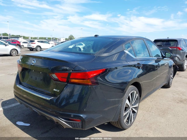 2022 NISSAN ALTIMA SR INTELLIGENT AWD 4