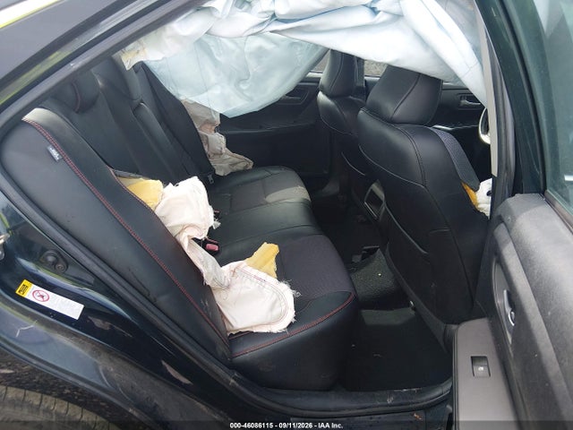 2017 TOYOTA CAMRY SE 8