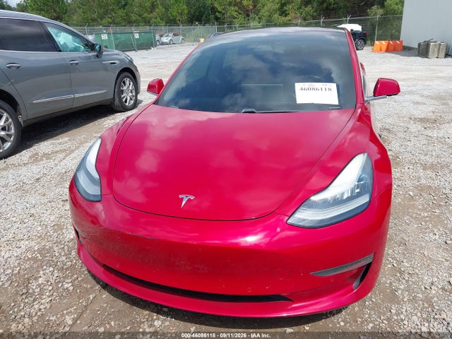 2018 TESLA MODEL 3 LONG RANGE/PERFORMANCE 12