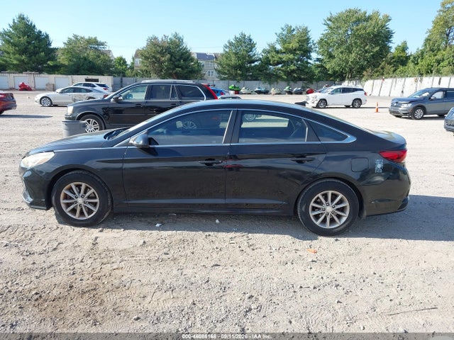 2018 HYUNDAI SONATA SE 14