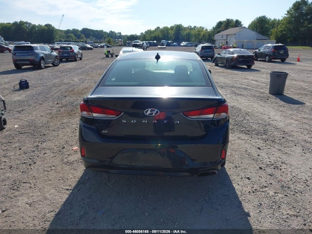 2018 HYUNDAI SONATA SE 16