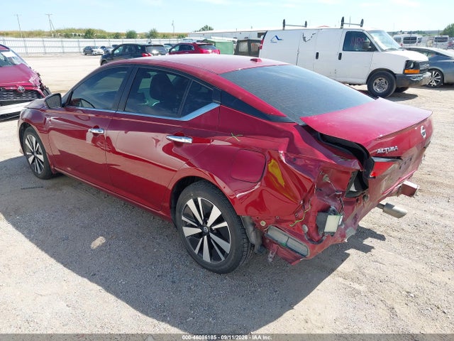 2021 NISSAN ALTIMA SV INTELLIGENT AWD 3