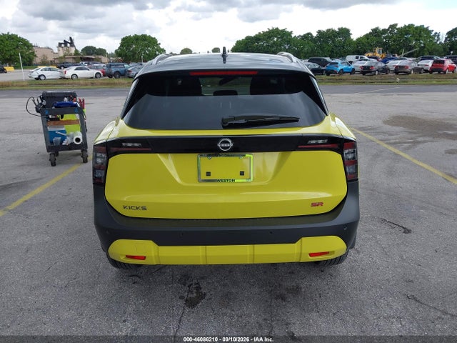 2026 NISSAN KICKS SR 17