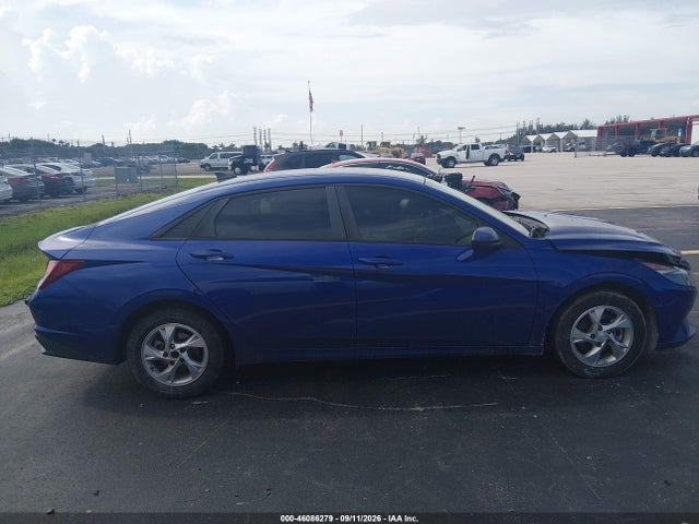 2021 HYUNDAI ELANTRA SE 13