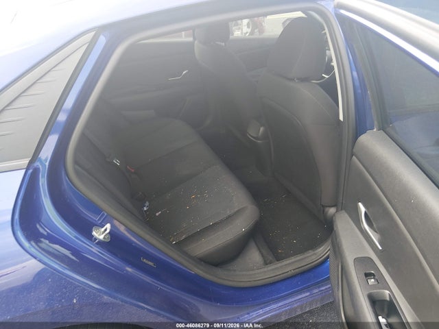 2021 HYUNDAI ELANTRA SE 8