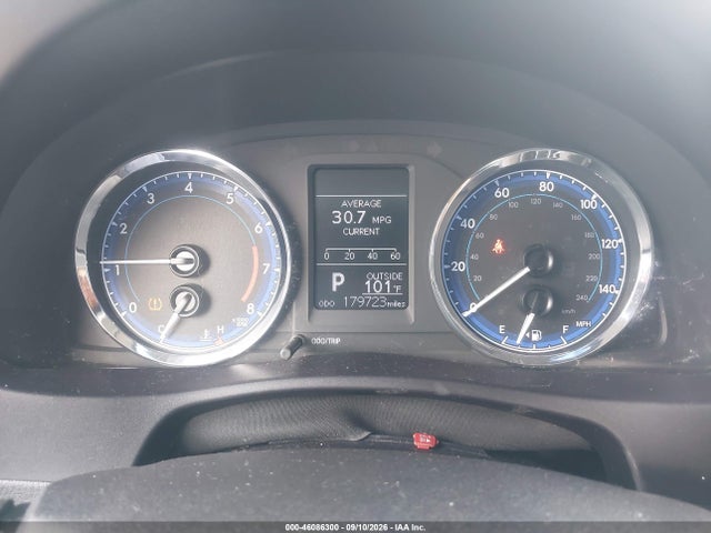 2017 TOYOTA COROLLA LE 7